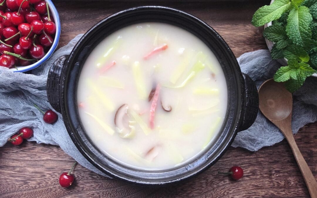 Milk Soup with Cabbage